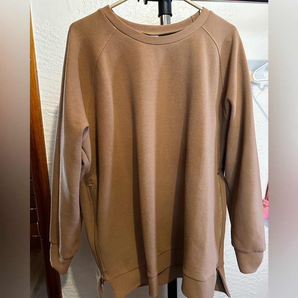 Women’s Oversized Brown Sweater
